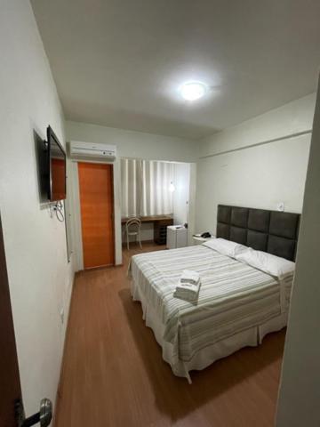 Xikus Palace Hotel Guanhaes Exterior photo